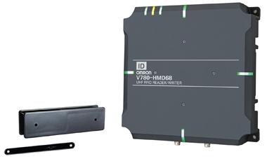 V780